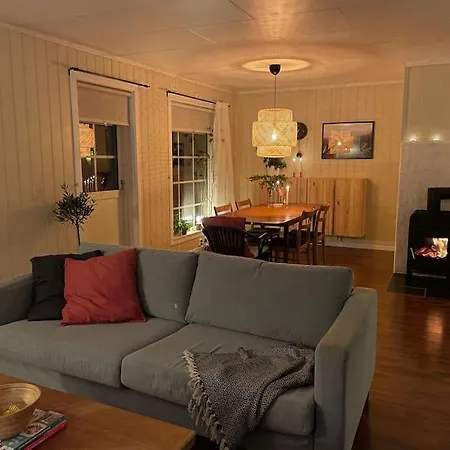 Apartament 54:an - Flott Med Gangavstand Til Sentrum *